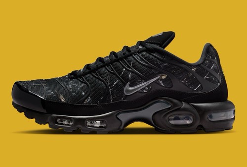 Nike air max plus - nike, wood